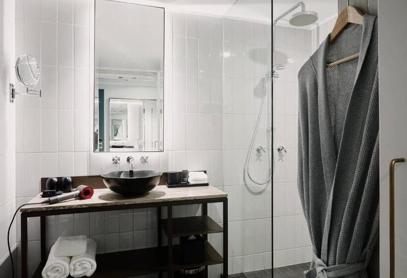 اتاق استاندارد با تخت بزرگ, Pier One Sydney Harbour, Autograph Collection