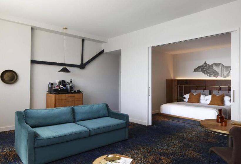 سوئیت با تخت بزرگ, Pier One Sydney Harbour, Autograph Collection