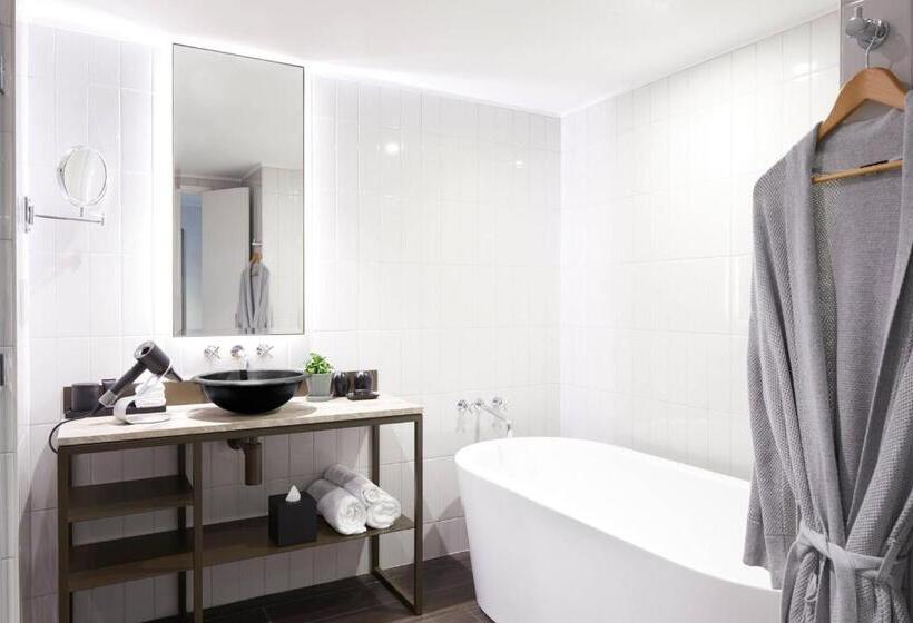 اتاق لوکس با تخت بزرگ, Pier One Sydney Harbour, Autograph Collection