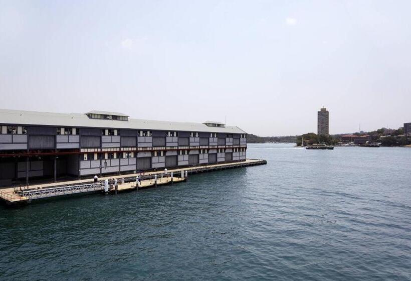 سوییت, Pier One Sydney Harbour, Autograph Collection