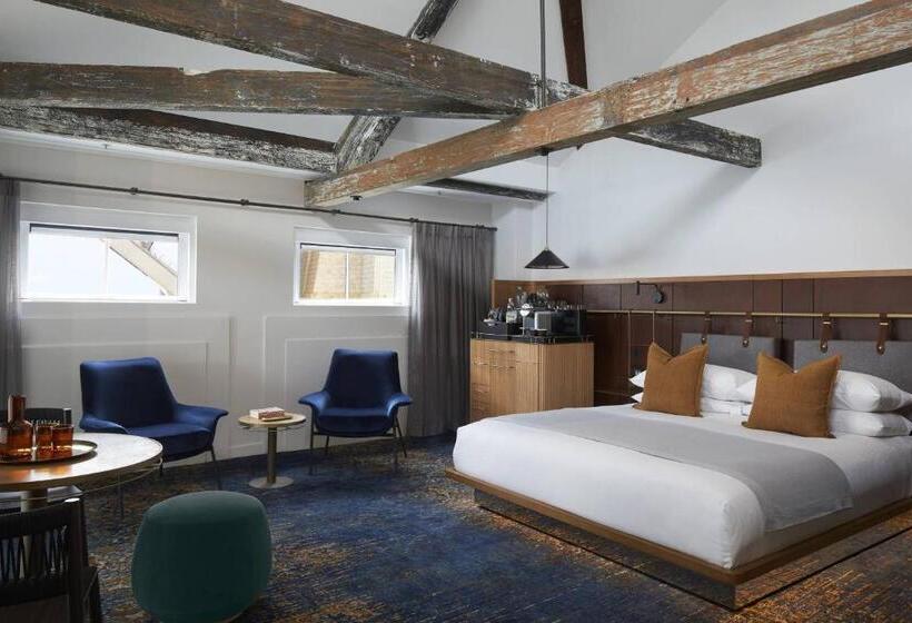 سوئیت با چشم‌انداز, Pier One Sydney Harbour, Autograph Collection