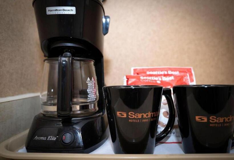 חדר סטנדרט שתי מיטות זוגיות, Sandman Hotel Castlegar