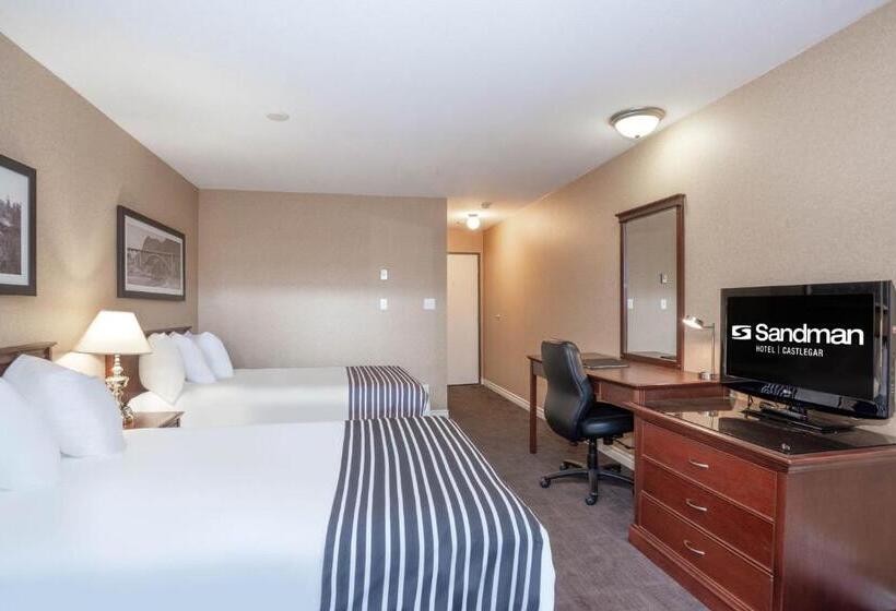 חדר סטנדרט שתי מיטות זוגיות, Sandman Hotel Castlegar