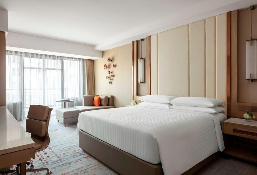 디럭스 룸, Shanghai Marriott Hotel Hongqiao