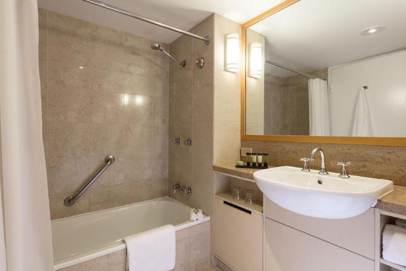 디럭스 룸, Shanghai Marriott Hotel Hongqiao