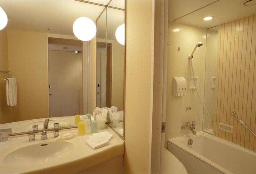 标准间, Tokyo Dome