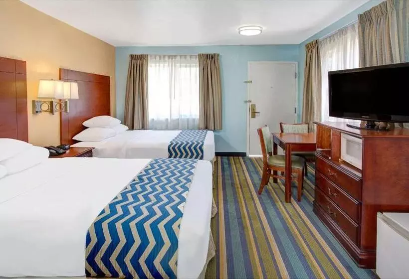 اتاق استاندارد برای معلولان, Travelodge By Wyndham Bishop