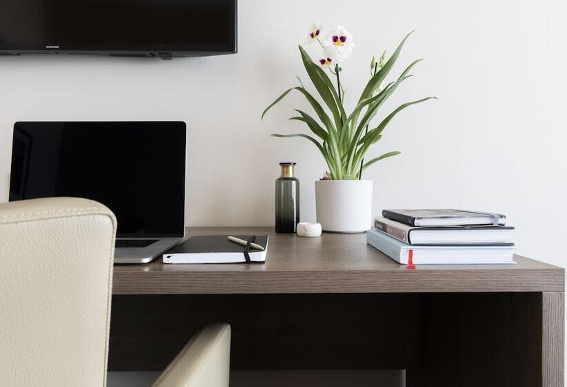 اتاق استاندارد, Waterfront