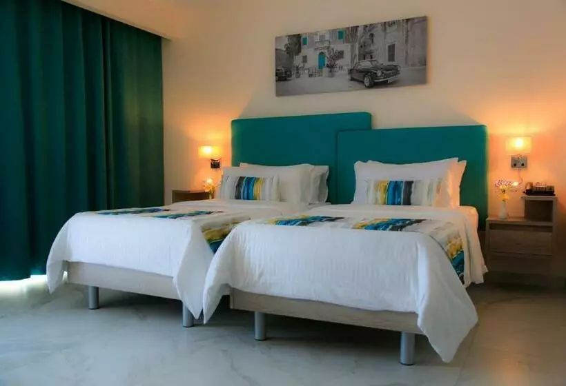 اتاق استاندارد با چشم‌انداز استخر, Riviera Spa Resort - Adults Only