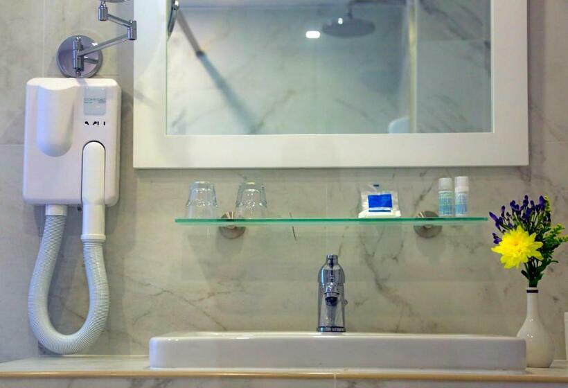 سوییت جونیور با چشمانداز دریا, Riviera Spa Resort - Adults Only