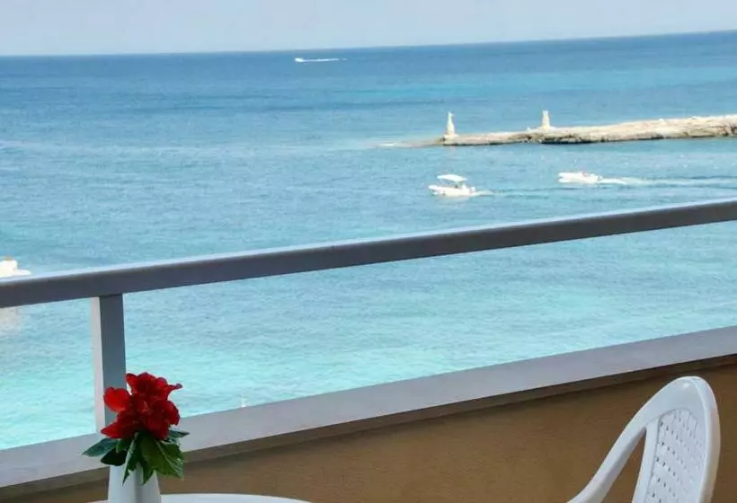 اتاق سه نفره سوپریور با چشم‌انداز دریا, Riviera Spa Resort - Adults Only