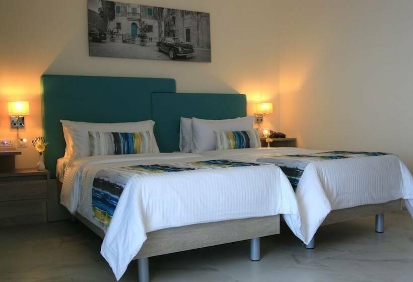 اتاق خانوادگی با چشمانداز استخر, Riviera Spa Resort - Adults Only