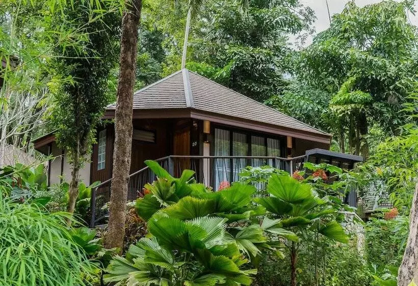 Deluxe room with river view, River Kwai Resotel