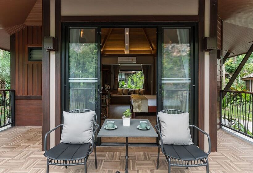 غرفة ديلوكس مطلة على النهر, River Kwai Resotel