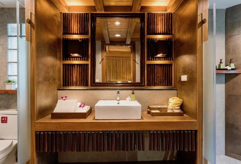 غرفة ديلوكس مطلة على النهر, River Kwai Resotel