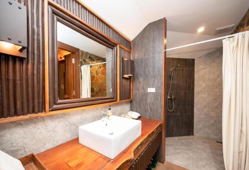 غرفة سوبيريور, River Kwai Resotel