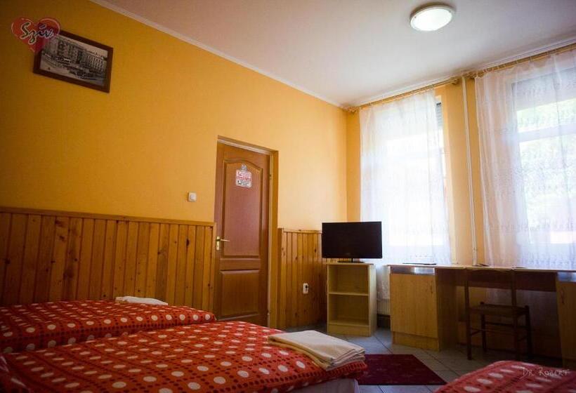 스탠다드 트리플 룸, Cívis Szálláshely