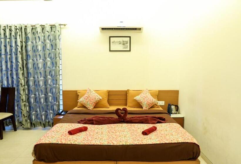 Deluxe-huone, Surya Kiran Miramar