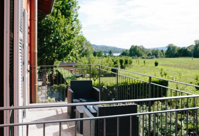 اتاق استاندارد, Agriturismo Familiare I Giardini Del Lago