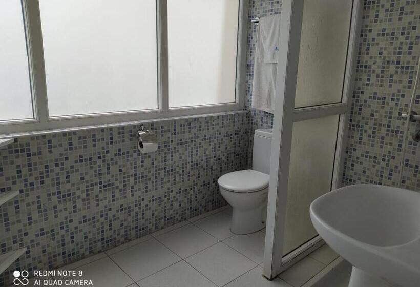 家庭间, Hôtel Petite Suède