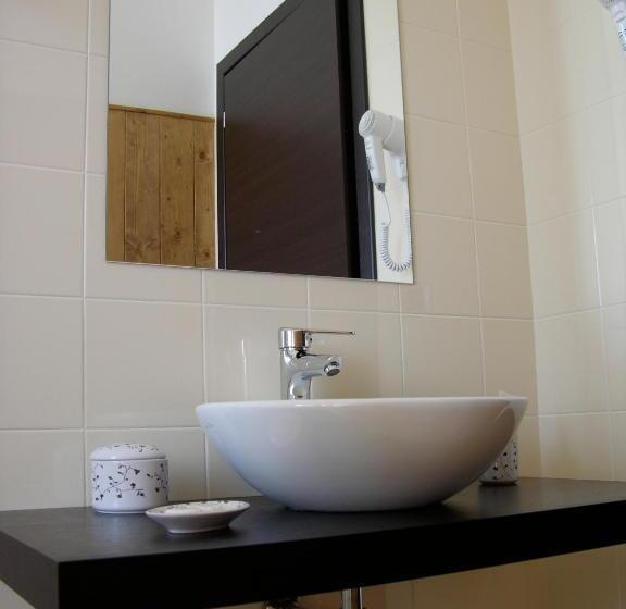 Standardzimmer, Baja Delle Sirene