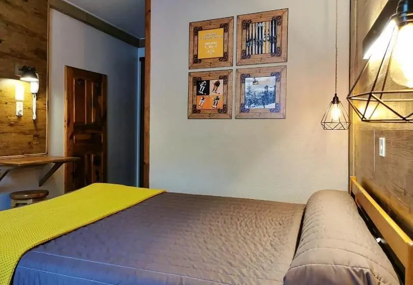 اتاق استاندارد یک نفره, La Vieille Auberge