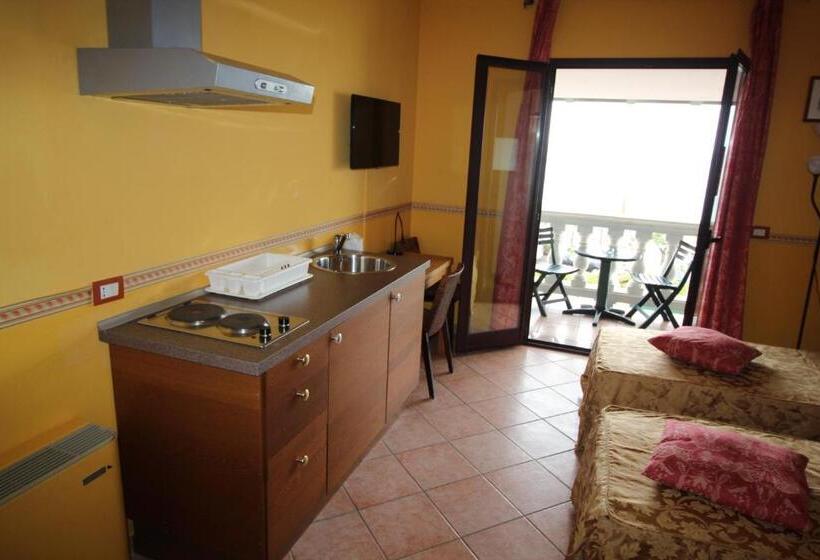 标准间, Del Prado