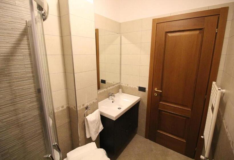 חדר סטנדרט, Del Prado