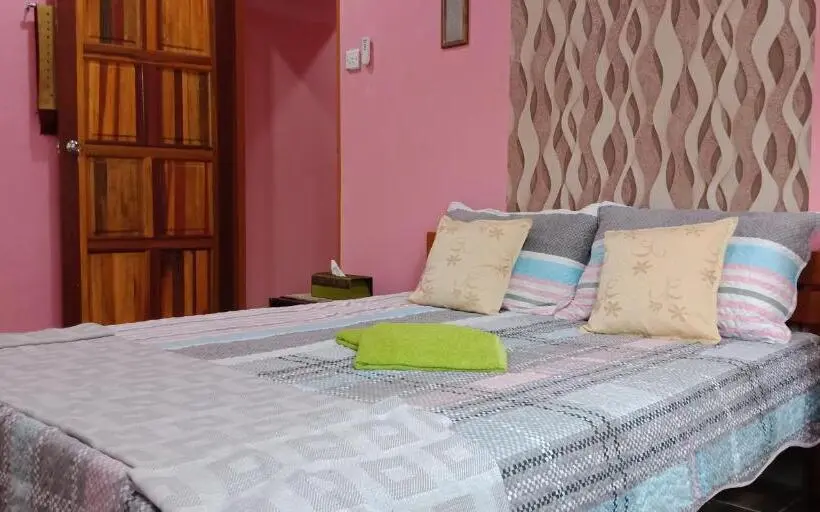 Chambre Deluxe Individuelle, Jazepuri