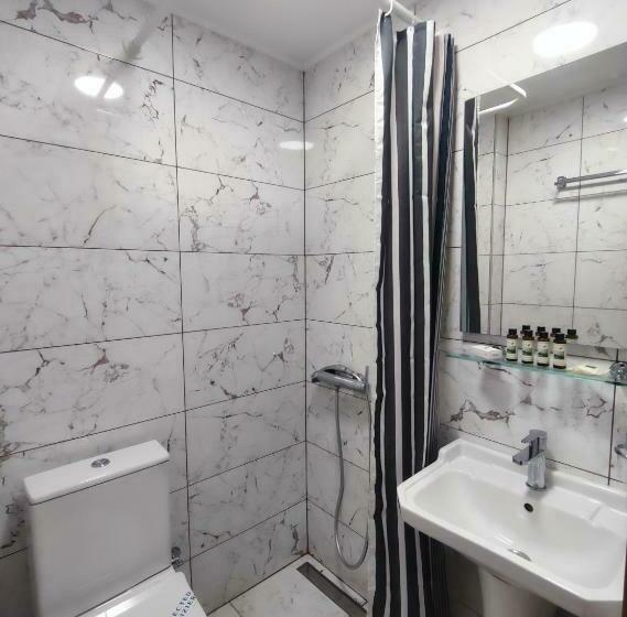 스탠다드 룸 풀장 전망, Syrtaki