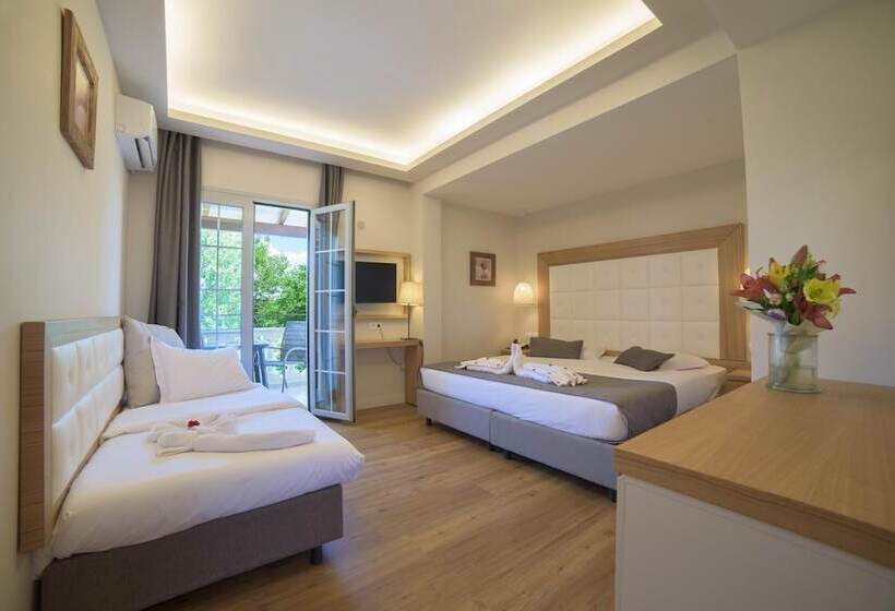 اتاق لوکس با چشم‌انداز باغ, Akron Seascape Resort, A Member Of Brown Hotels
