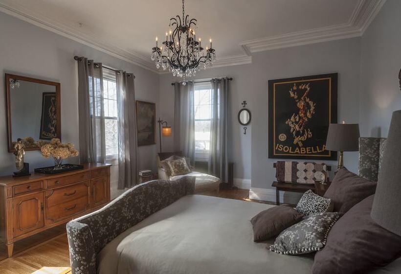 デラックスルーム, Gardner Farm Inn