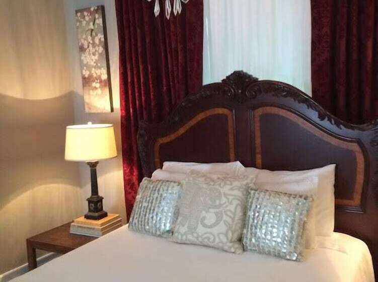 デラックスルーム, Gardner Farm Inn