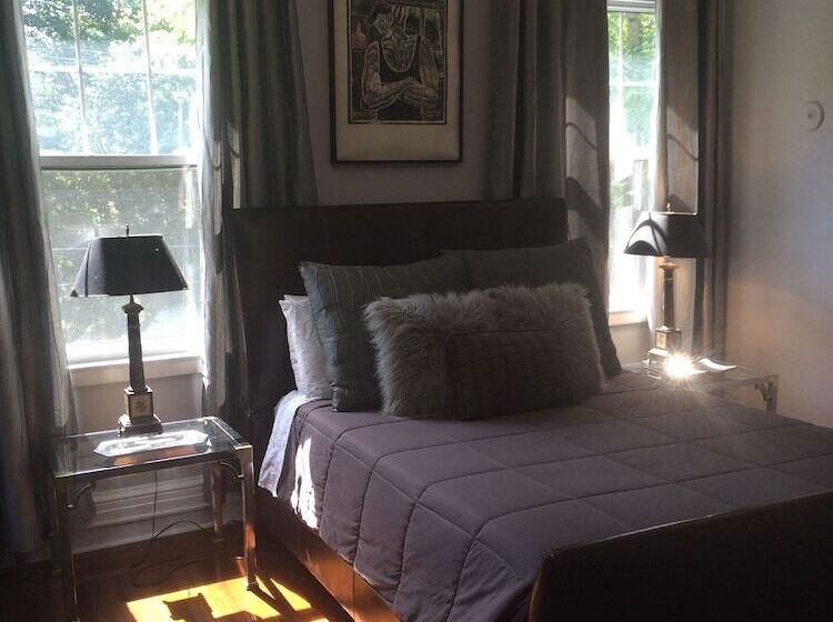 デラックスルーム, Gardner Farm Inn