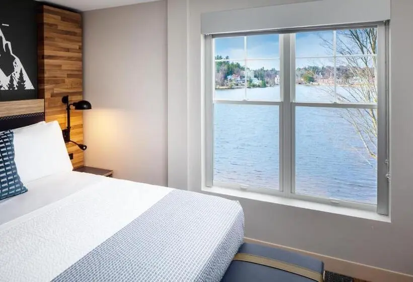 اتاق لوکس با تخت بزرگ, Voco Saranac Lake Ny Waterfront, An Ihg