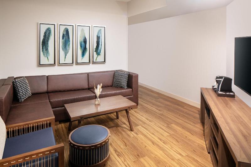 جناح مطل على البحيرة, Voco Saranac Lake Ny Waterfront, An Ihg