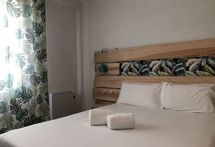 Quarto Economy, Casa Bonjardim