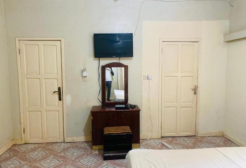 اتاق استاندارد, One World Village Guesthouse