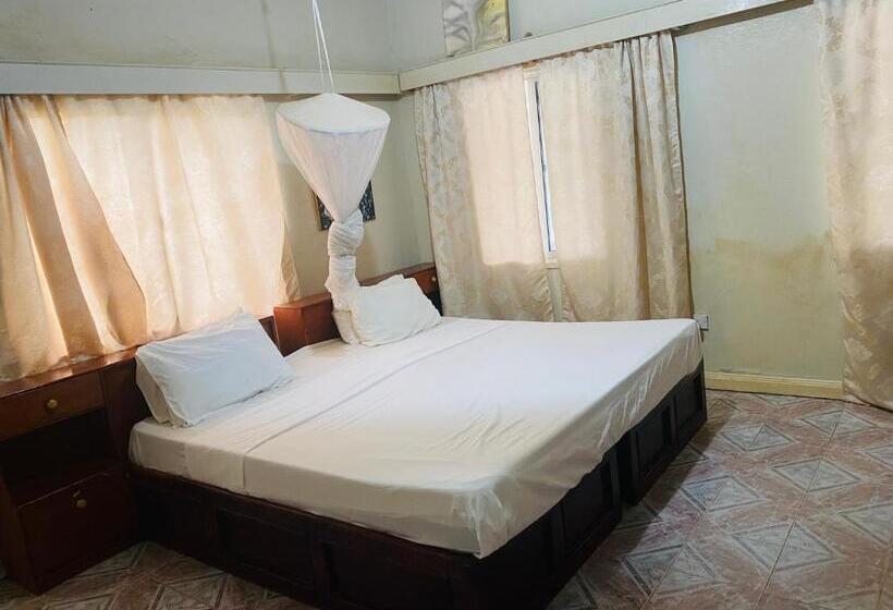 اتاق استاندارد, One World Village Guesthouse