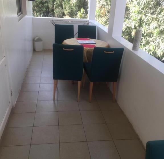 اتاق سوپریور, One World Village Guesthouse