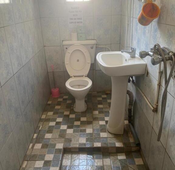 اتاق استاندارد, One World Village Guesthouse