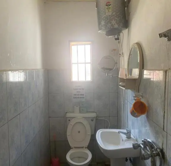 اتاق استاندارد, One World Village Guesthouse