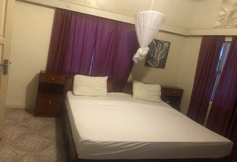 اتاق استاندارد, One World Village Guesthouse