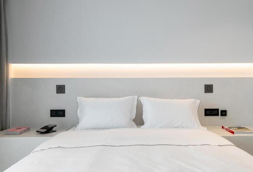 Люкс Повышенной Комфортности, Domes White Coast Milos, Adults Only   Small Luxury Hotels Of The World