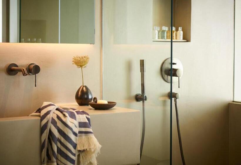 Люкс с Видом, Domes White Coast Milos, Adults Only   Small Luxury Hotels Of The World