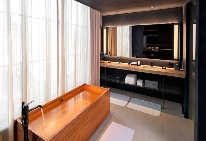 Suite Deluxe, Nobu Hotel Chicago