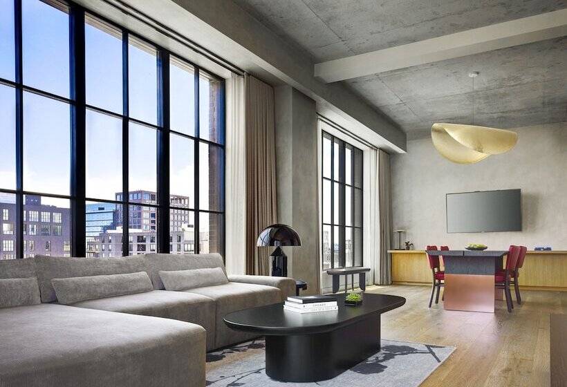 سوییت لوکس, Nobu Hotel Chicago