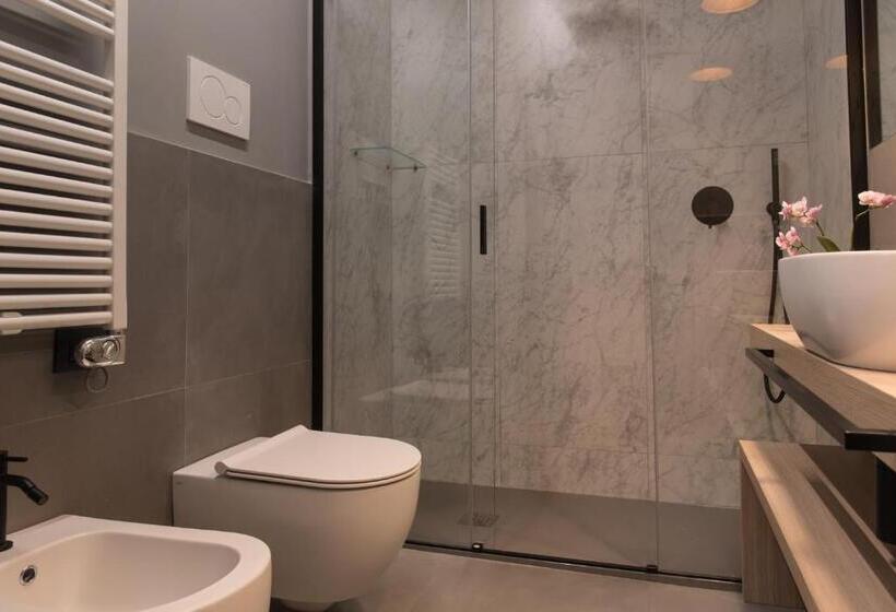 اتاق سوپریور, Domus Alberico