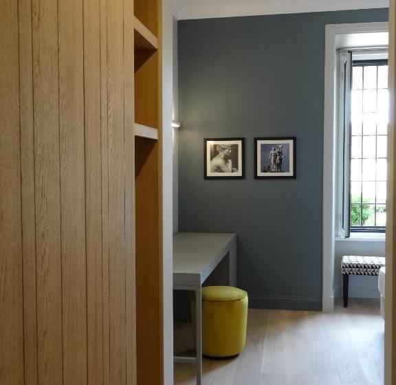 اتاق سوپریور, Domus Alberico