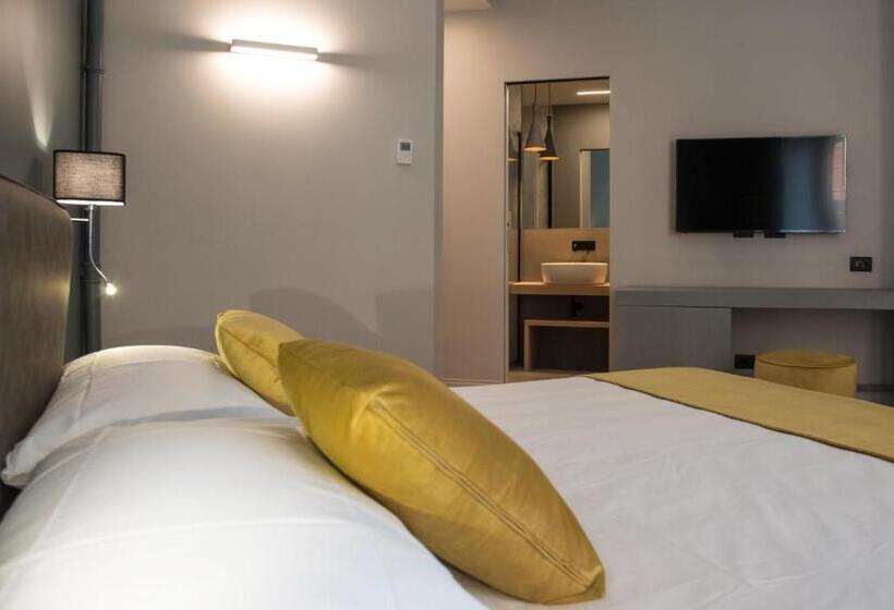 اتاق لوکس, Domus Alberico